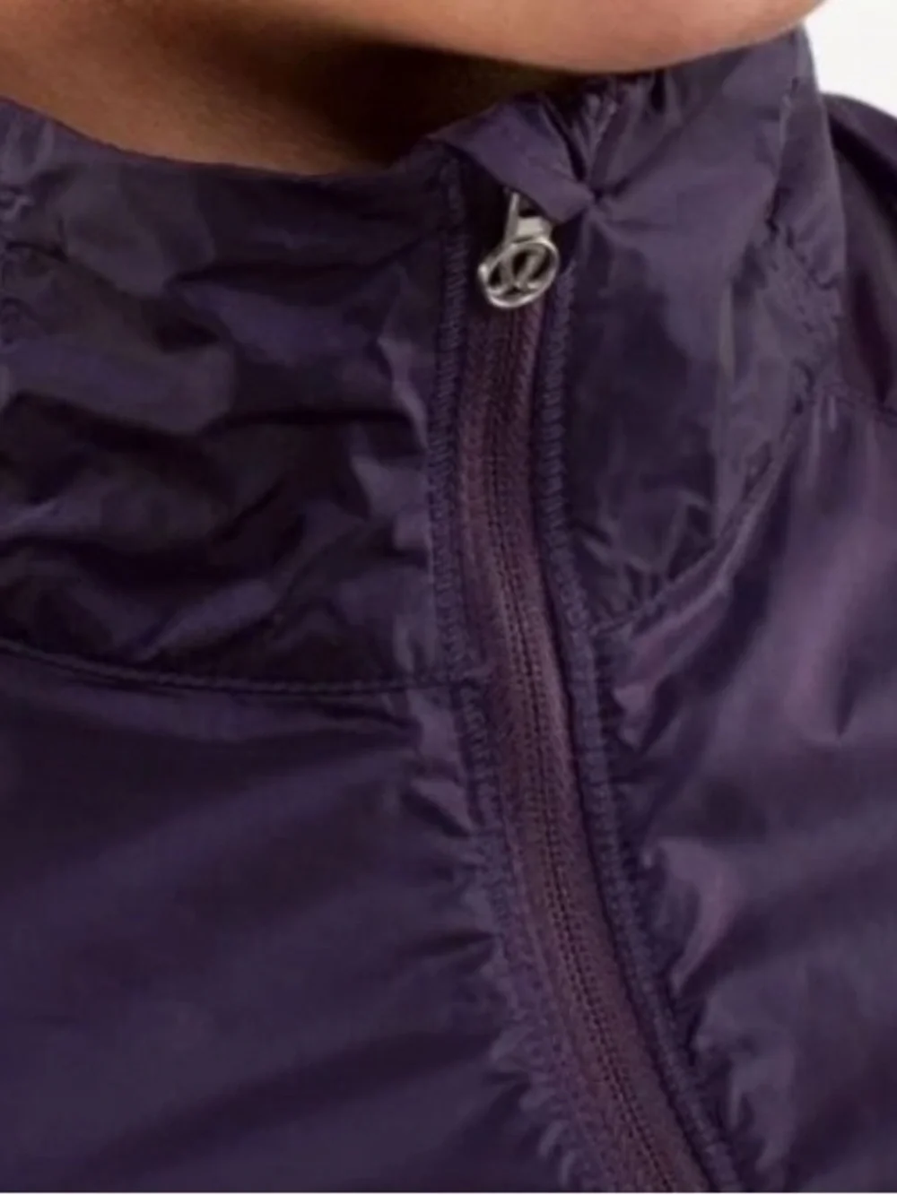 Lululemon Run Wild Jacket Purple Concord Grape size 4 Windbreaker Jacket - Women - Picture 3 of 12